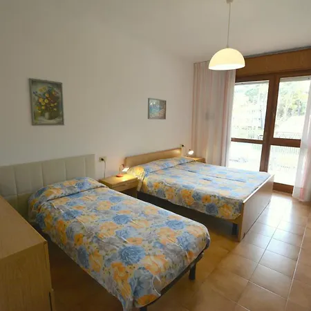 Lignano Appartement Lignano Sabbiadoro Buitenkant foto