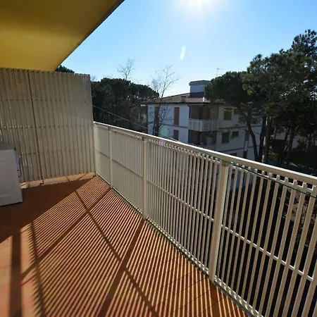Lignano Appartement Lignano Sabbiadoro Buitenkant foto