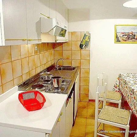 Lignano Appartement Lignano Sabbiadoro Kamer foto